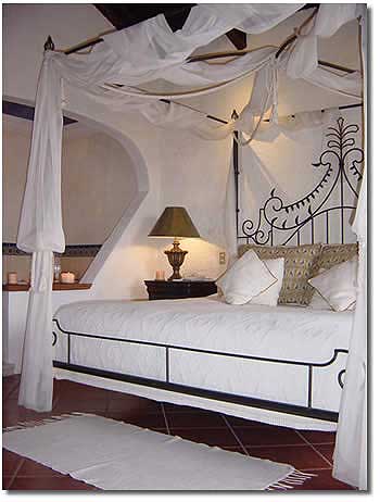 Suite in Posada El Antaño, Antigua, Guatemala, Maya Expeditions